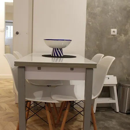 Travel Loft Alfama *